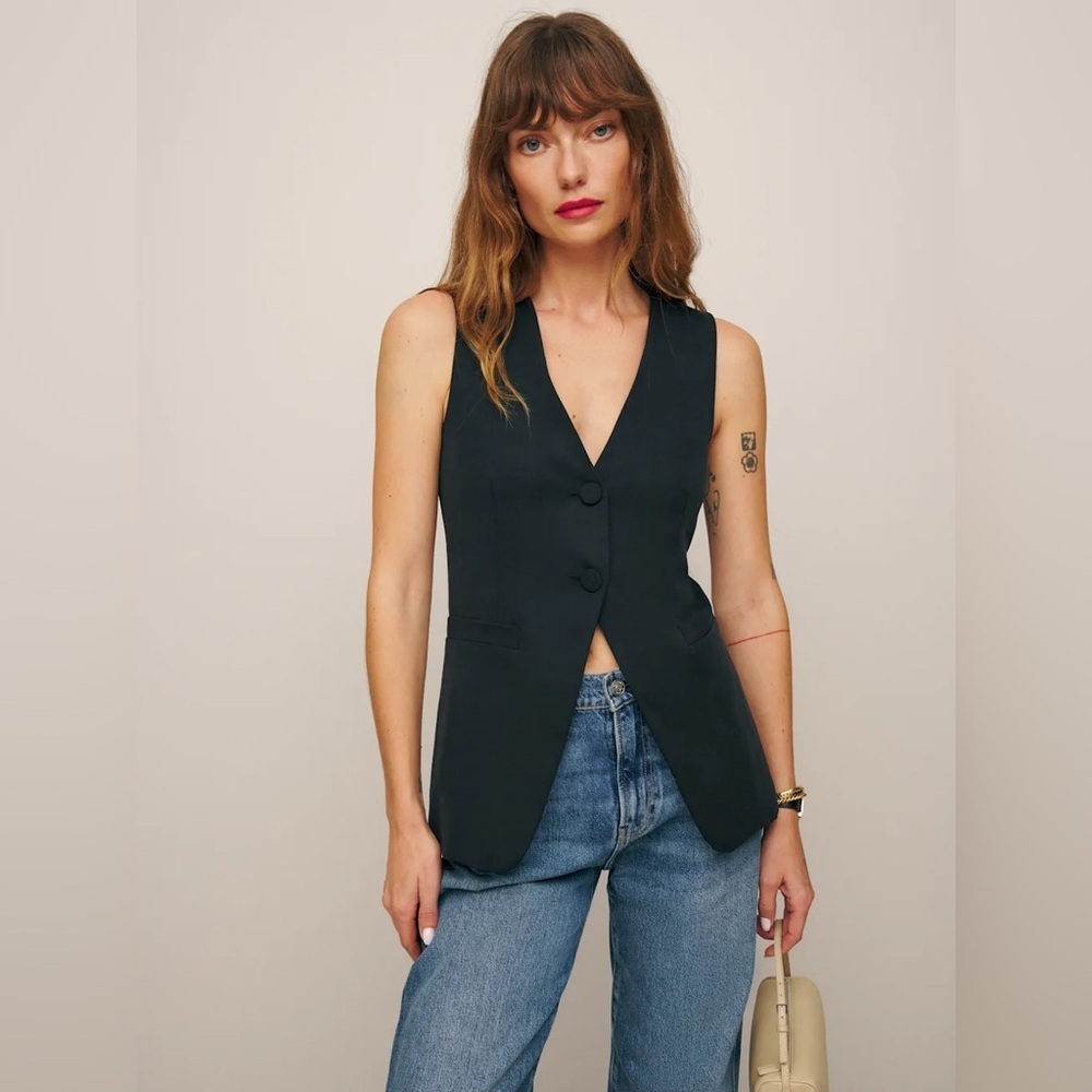 new Reformation Casey split v neck vest in black